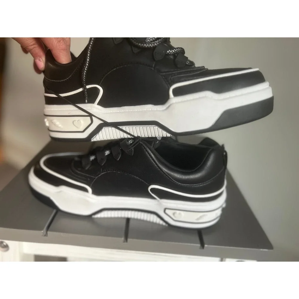 New‎ KARL LAGERFIELD PARIS SNEAKER WOMENS 6m